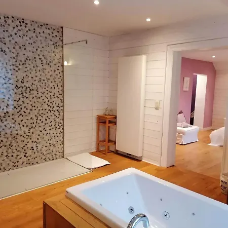 Carpay Bed & Breakfast 3*